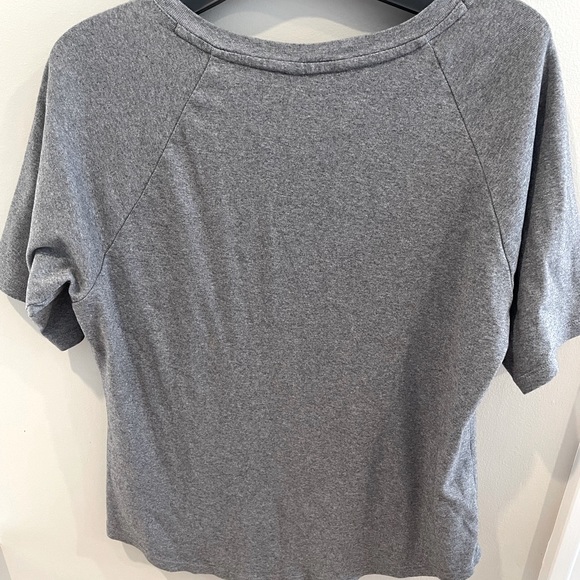 Tommy Hilfiger Tshirt - Picture 5 of 8